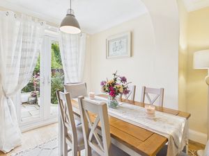 Dining Room- click for photo gallery